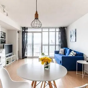 Apartment Luxurious With A Lake View