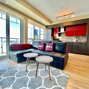 Apartment Front Street Suites